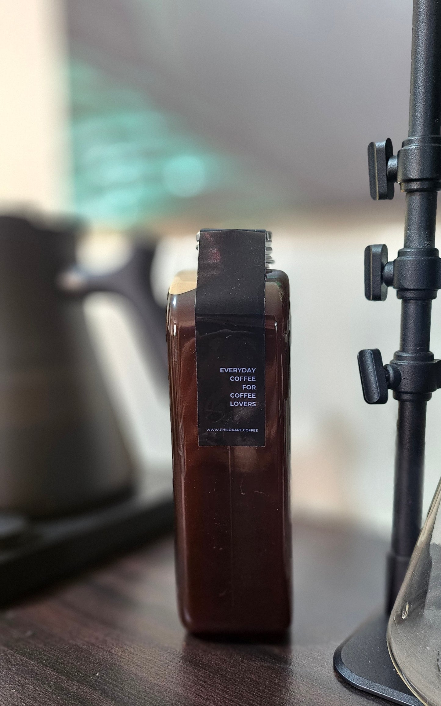 LONG BLACK